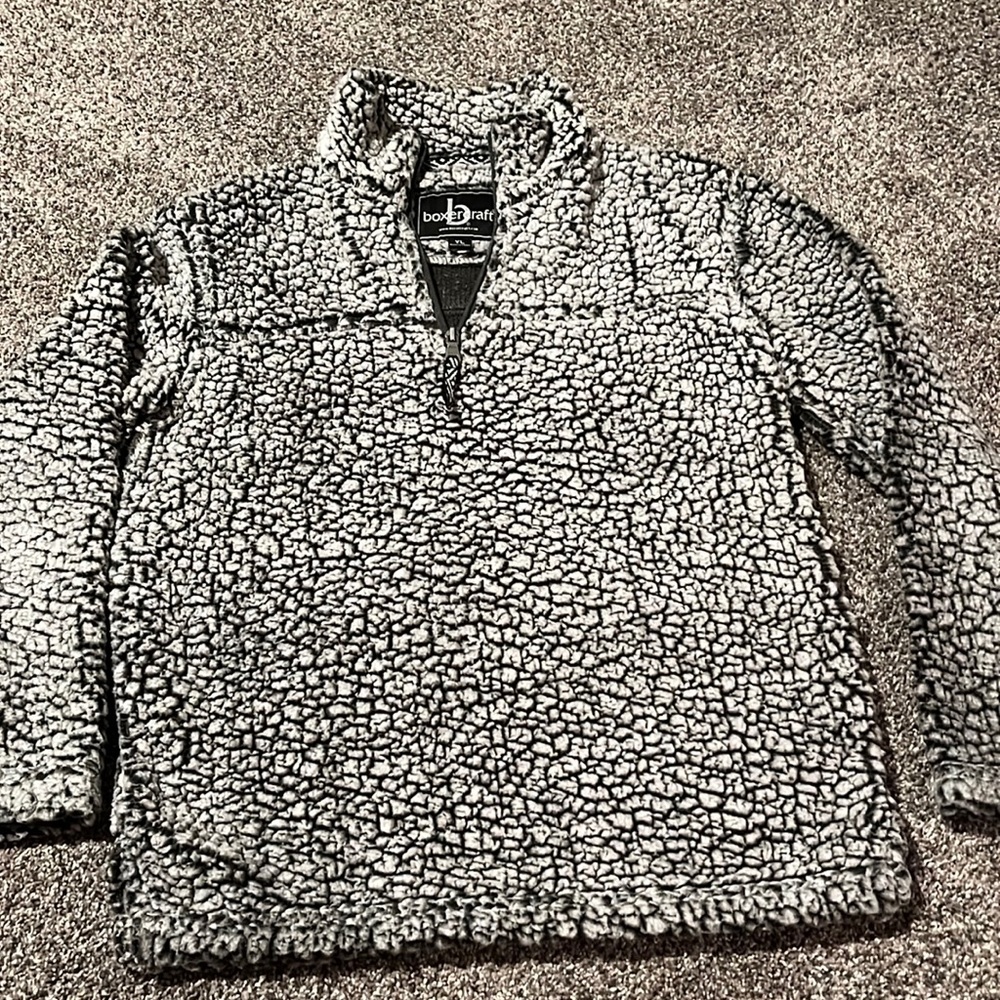Boxercraft fuzzy quarter zip sherpa